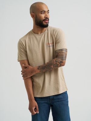 Men's Wrangler Bucking Cowboy Back Graphic T-Shirt in Trench Coat WRG