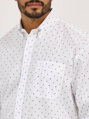 Wrangler® George Strait™ Long Sleeve Button Down One Pocket Shirt in Micro Diamond alternative view 2