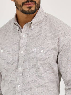Wrangler® George Strait™ Long Sleeve Button Down Two Pocket Shirt in Grey Fence