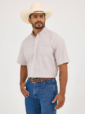 Wrangler® George Strait™ Short Sleeve Two Pocket Button Down Shirt