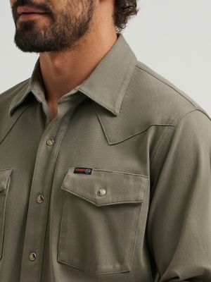 Wrangler ATG™ Men's Salida Shirt in Dusty Olive alternative view 5