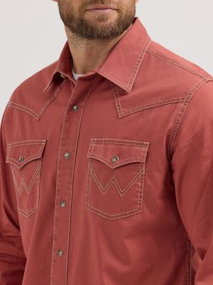 Men's Wrangler Retro Premium Western Snap Solid Shirt in Sunset alternative view 4