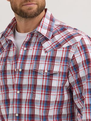Men's Wrangler Retro® Premium Long Sleeve Western Snap Plaid Shirt in Red Ombre Plaid alternative view 3