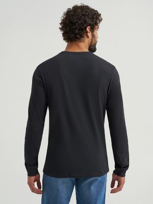 Men's Wrangler Long Sleeve Front Graphic T-Shirt in Jet Black