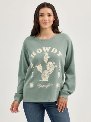 Women's Wrangler Long Sleeve Graphic Girlfriend Tee in Chinois Green