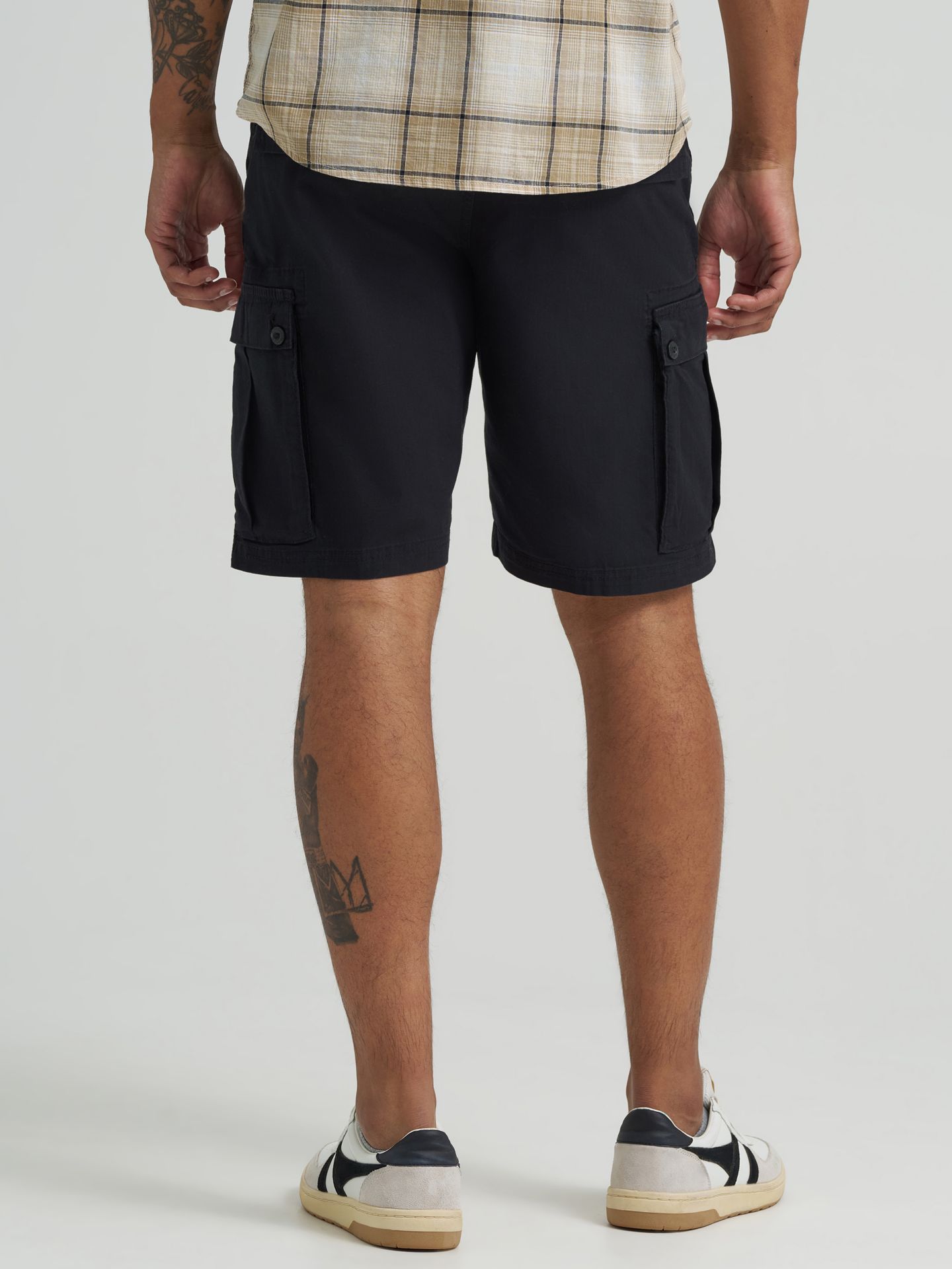 Мужские шорты Wrangler Stretch Ripstop Cargo Short, цвет: Caviar — фото 2