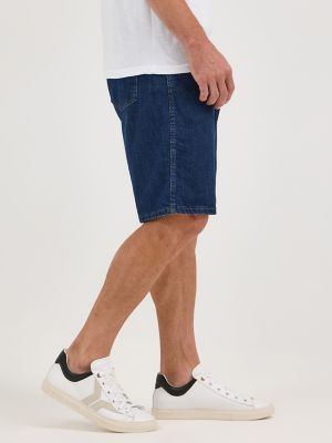 Men's Wrangler&reg; Five Star Premium 5-pocket Relaxed Denim Short in Indigo alternative view 3