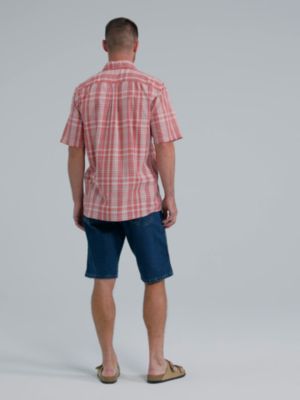 Men's Wrangler&reg; Five Star Premium 5-pocket Relaxed Denim Short in Worn Light alternative view