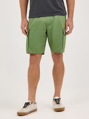 Men's Cargo Pull On Short in Dill