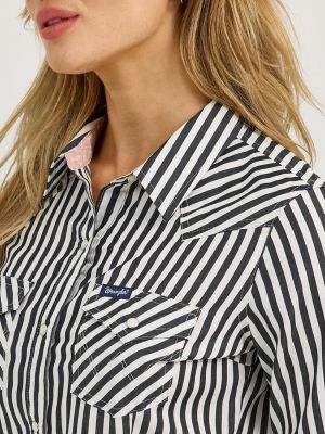 Women's Wrangler All Occasion Western Snap Shirt in Slate Stripe