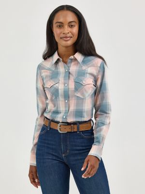 Women's Essential Long Sleeve Plaid Western Snap Top in Dusty Pink