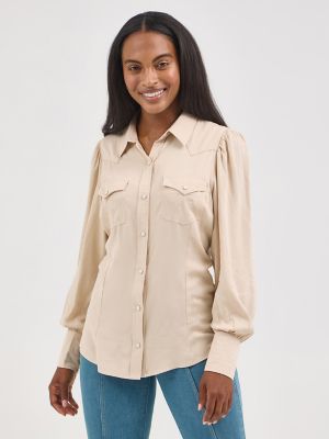 Women's Wrangler Poet Sleeve Western Shirt in Buff main view