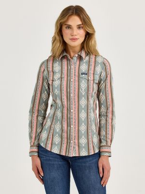 Women's Wrangler Retro® Southwestern Stripe Western Snap Shirt in Dusty Stripe
