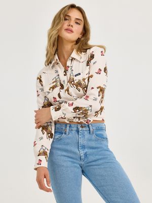 Women's Wrangler Bold Bucking Cowboy Western Snap Shirt in Cowboy/Cream