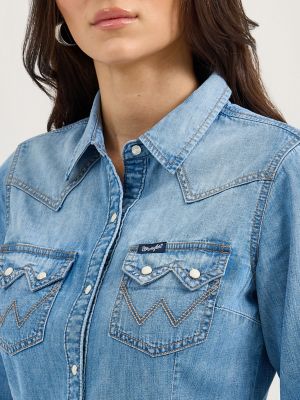 Women's Wrangler Denim Cowboy Snap Shirt