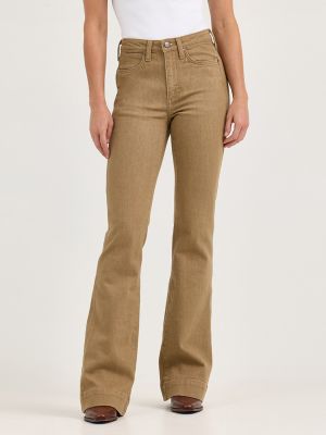 Women's Wrangler Retro® Bailey High Rise Colorwash Trouser Jean in Emersyn