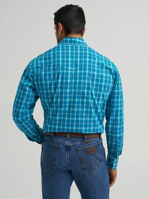 Men's Wrinkle Resist Long Sleeve Western Snap Plaid Shirt in Burgundy