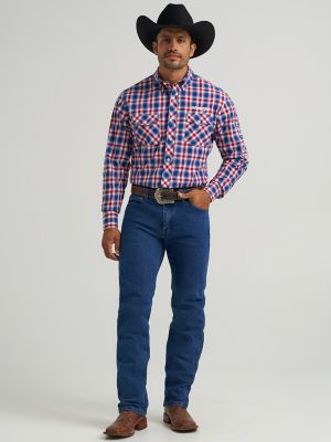 Men's Wrangler® Logo Long Sleeve Button-Down Plaid Shirt