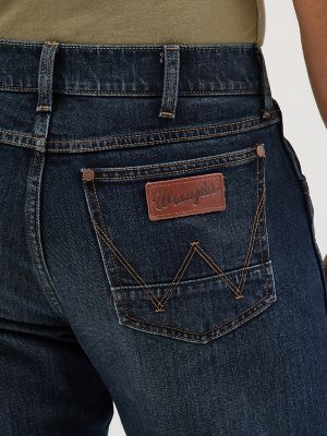 Men's Wrangler Retro&reg; Slim Fit Straight Leg Jean in Tilden