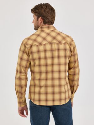 Men's Wrangler Retro® Long Sleeve Sawtooth Snap Pocket Western Shirt
