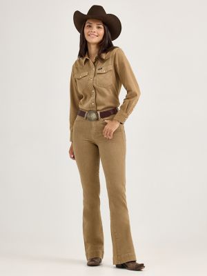 Women's Wrangler Colorwash Slim Western Snap Shirt in Brown alternative view