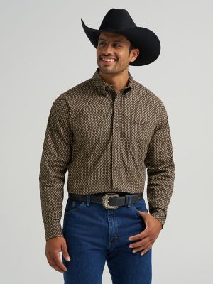 Wrangler® George Strait™ Long Sleeve Button Down One Pocket Shirt
