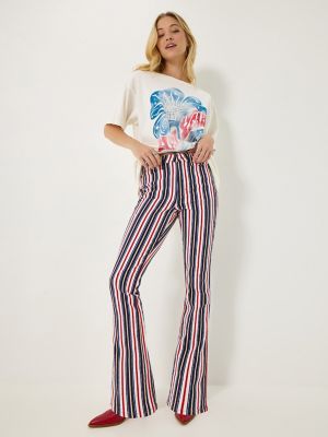Wrangler x Lainey Wilson Striped Flare Jeans in Star Spangled Stripe alternative view 6