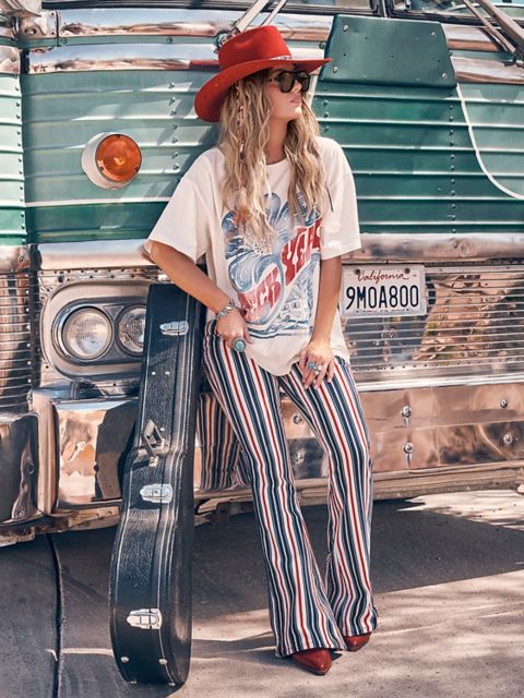 Женские джинсы Wrangler x Lainey Wilson Striped Flare Jeans