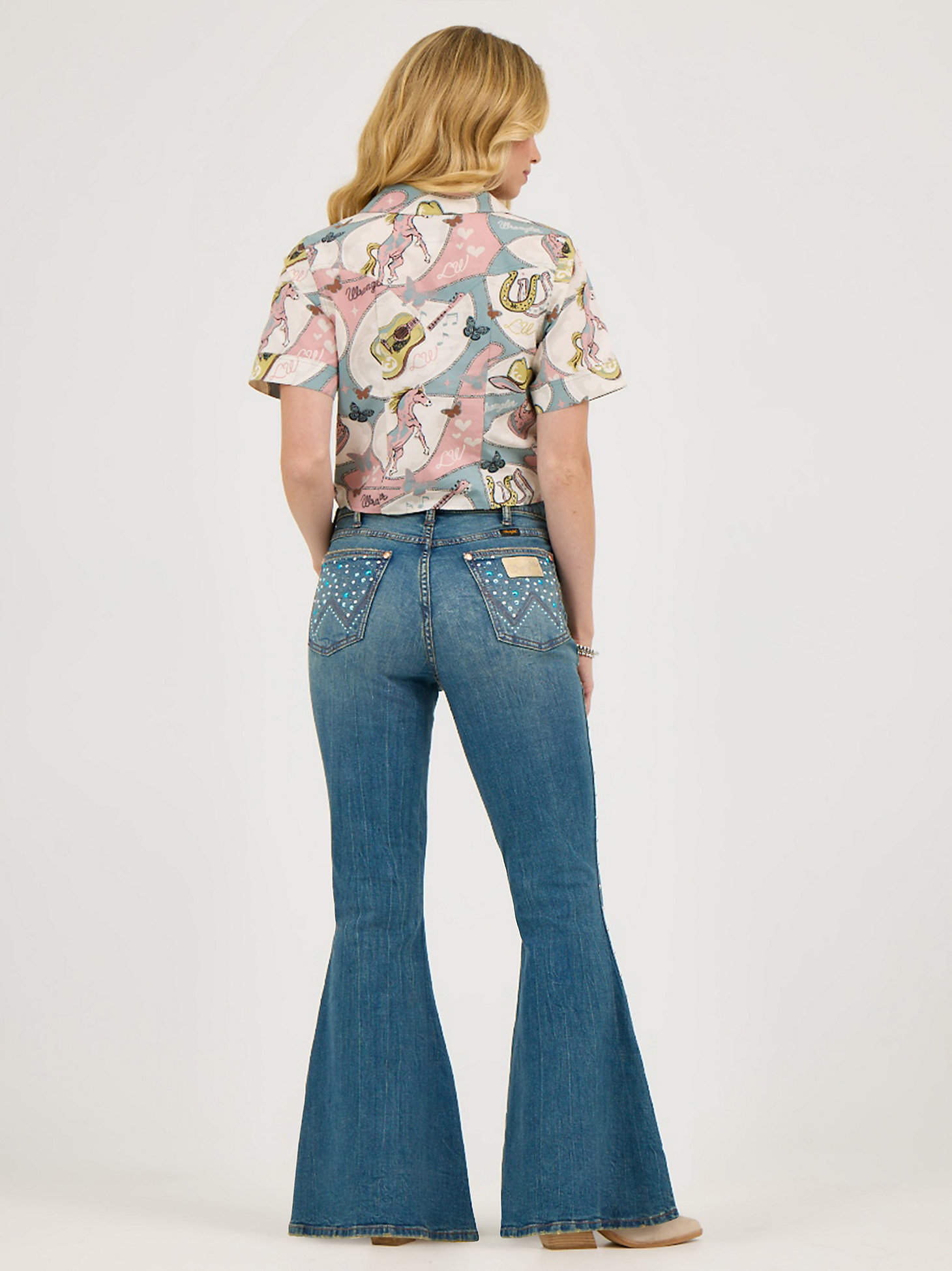 Wrangler x Lainey Wilson Bejeweled Bell Bottoms | NEW Wrangler x Lainey Wilson Bejeweled Bell Bottoms | NEW