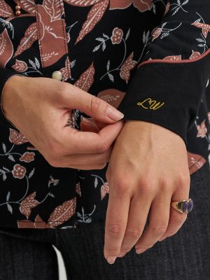 Wrangler x Lainey Wilson Folk Print Western Snap Shirt | Lainey