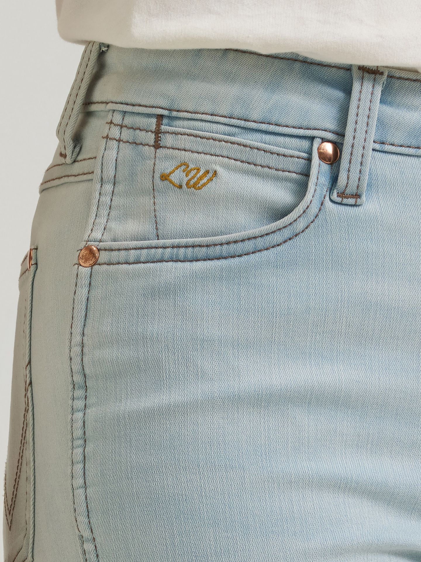 Женские ботинки Lainey Wilson x Wrangler Raw Hem Boot Huggers, цвет: Выбеленный синий варёный — фото 6