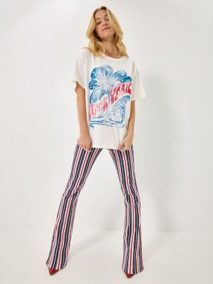 Wrangler x Lainey Wilson Heck Yeah Oversized Tee in Heck Yeah alternative view 3