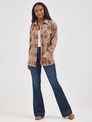 Women's Wrangler Boyfriend Shirt Jacket in Brown