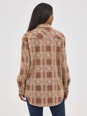 Women's Wrangler Boyfriend Shirt Jacket in Brown