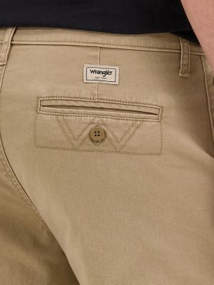 Men's Flat Front Short in Elmwood