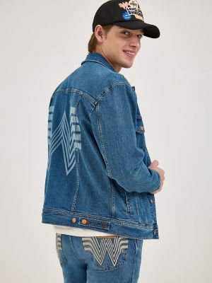 Wrangler x Whataburger Laser Denim Jacket in Rodeo Dust Fade alternative view 4