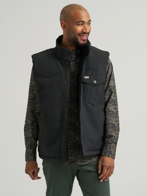 Wrangler All Terrain Gear Men's Tech Wrange Reversible Vest in Jet Black