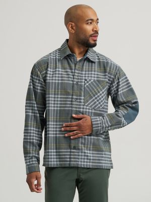 Wrangler All Terrain Gear Men's Textured Flannel Shirt in Dark Slate Plaid alternative view 2