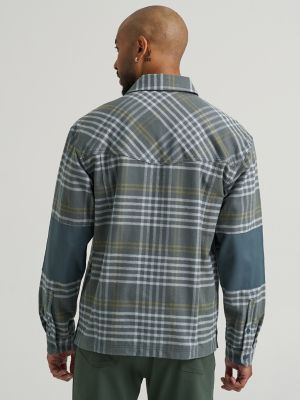 Wrangler All Terrain Gear Men's Textured Flannel Shirt in Dark Slate Plaid alternative view 5
