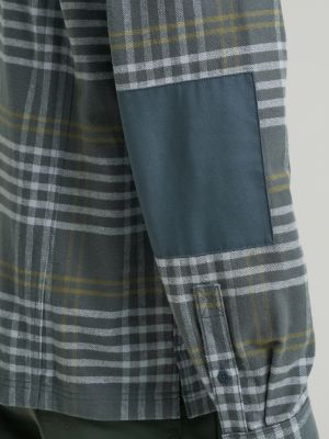 Wrangler All Terrain Gear Men's Textured Flannel Shirt in Dark Slate Plaid alternative view 7