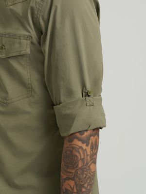 Wrangler All Terrain Gear Men's Technical Shirt in Olivine