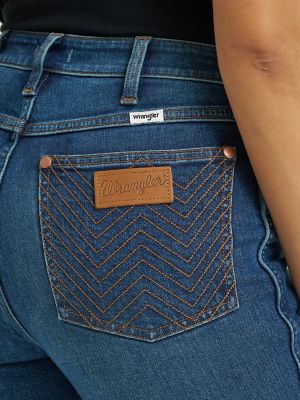 Women's High Rise Bootcut Jean in Icon alternative view 5