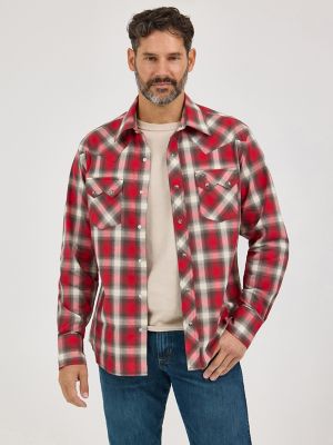 Men's Wrangler Retro® Long Sleeve Sawtooth Snap Pocket Western Shirt