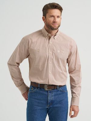 Wrangler® George Strait™ Long Sleeve Button Down Two Pocket Shirt