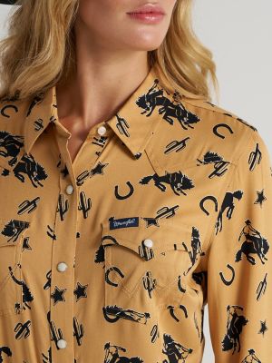 Women's Wrangler Bold Bucking Cowboy Sierra Snap Shirt