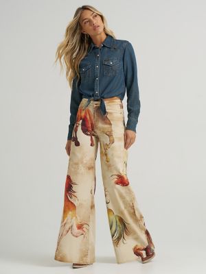 Wrangler x Lainey Wilson Horse Cheeky Wide Leg Jean