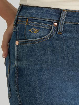 Lainey Wilson x Wrangler Boot Huggers in Boho Wash alternative view 7