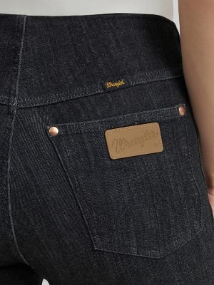 Lainey Wilson x Wrangler Pull-On Bell Bottoms