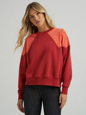 Wrangler x Lainey Wilson Studded Star Crewneck Pullover in Western Star