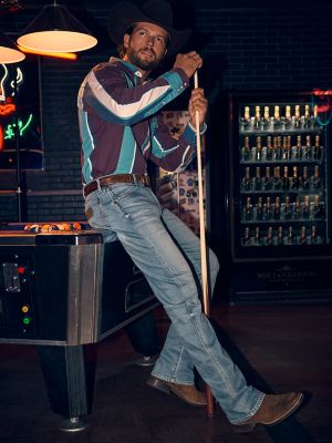 Men's Wrangler Retro® Slim Fit Bootcut Jean